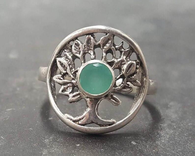 Green Emerald Ring, Natural Emerald Ring, May Birthstone, Silver Tree Ring, Vintage Tree Ring, Tree Of Life Ring, May Ring, 925 Silver Ring image 7