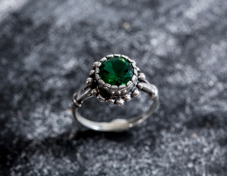 Emerald Ring, Antique Ring, Vintage Ring, Solid Silver Ring, Pure Silver, Created Emerald, Antique Emerald Ring, Antique Rings, Green Ring image 2