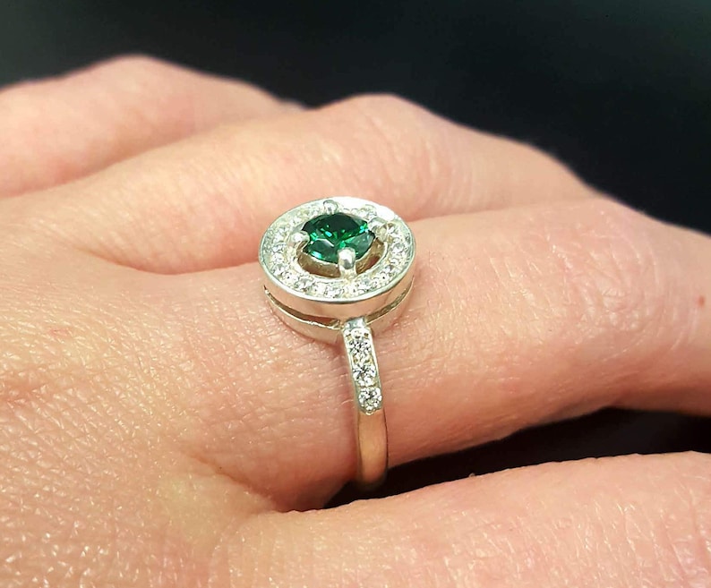 Green Ring 925 Silver Ring Green Vintage Ring Created Emerald Green Diamond Ring Solitaire Ring Cluster Ring Emerald Ring Emerald