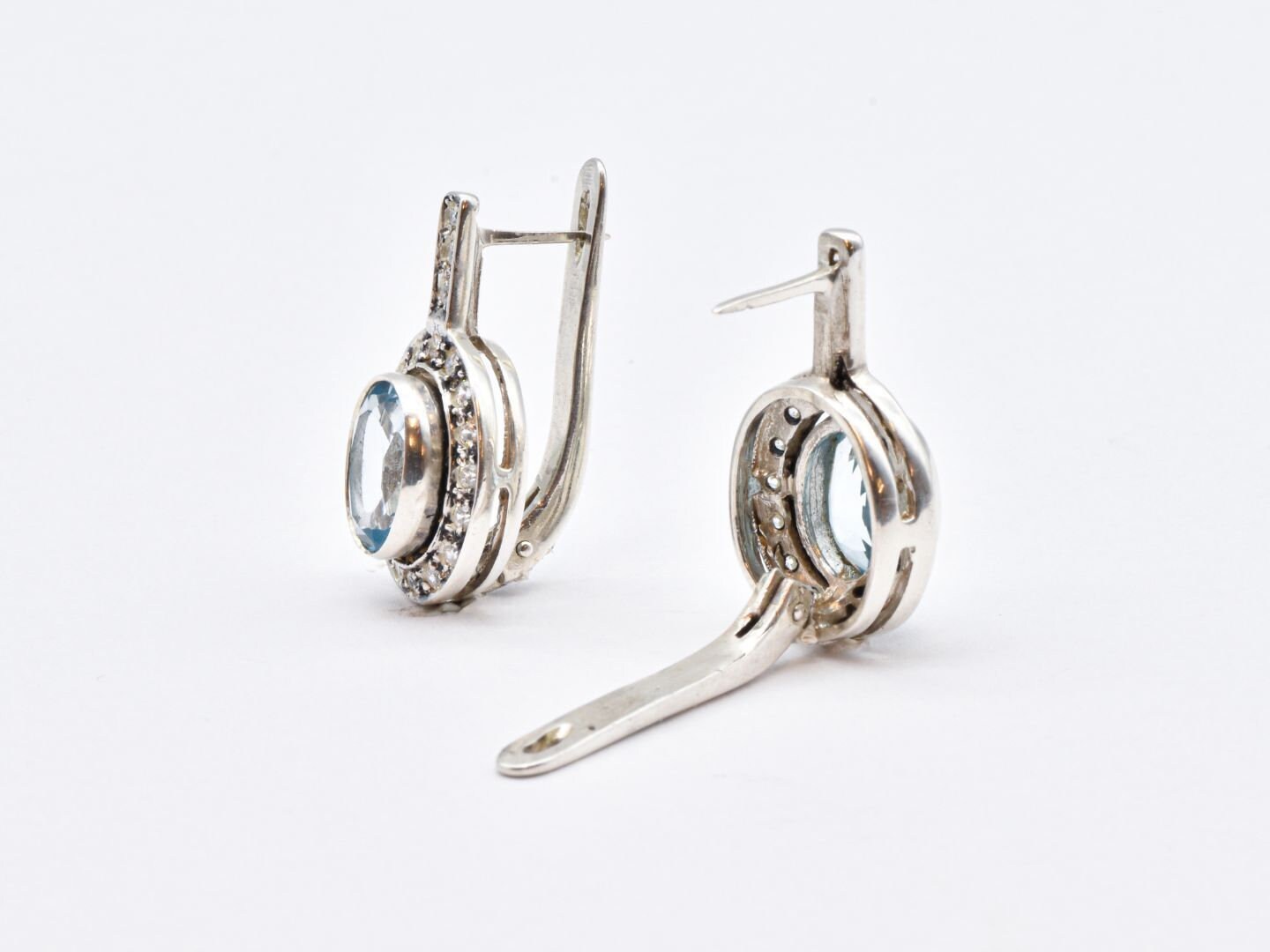 Orecchini Swarovski Orecchini Con Pietra Portafortuna Di Dicembre: Topazio Blu In Zircondia, Per Un Look Elegante E Personale Orecchini Pietra Portafortuna Cristallo - Foto 6