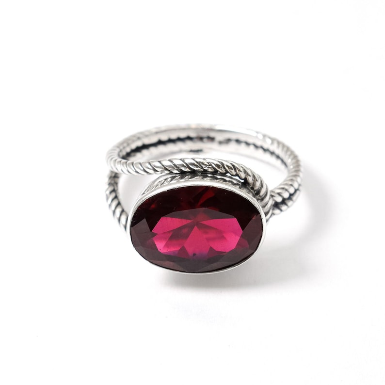 Grande bague rubis, rubis artificiel, bague corde, bague de créateur rouge, bague rubis tendance, bague yeux rouges, bague rubis vintage, bague en argent sterling image 8