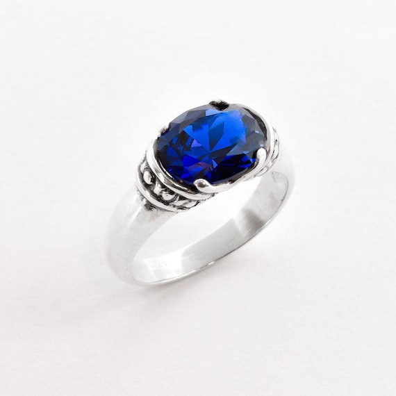 Sapphire Ring, Blue Sapphire Ring, Created Sapphire, Horizontal Ring, Blue Vintage Ring, Blue Diamond Ring, Royal Blue Ring, 925 Silver Ring