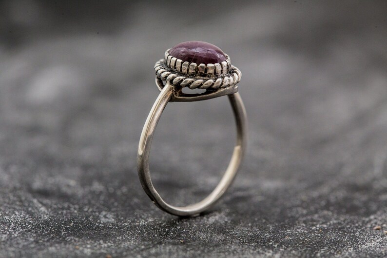 Rubin Ring, natürlicher Rubin Ring, Roter Rubin Ring, Juli Geburtsstein, Vintage Ringe, Echter Rubin Ring, Juli Ring, Massiver Silber Ring, Roter Ring, Rubin Bild 3