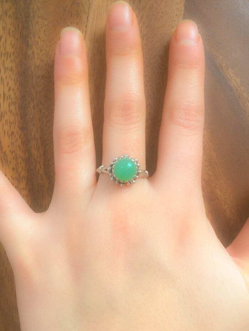 Chrysoprase Ring, Natural Chrysoprase, Vintage Ring, Green Stone Ring, Spring Ring, Solitaire Ring, 925 Solid Silver Ring, Real Chrysoprase image 9