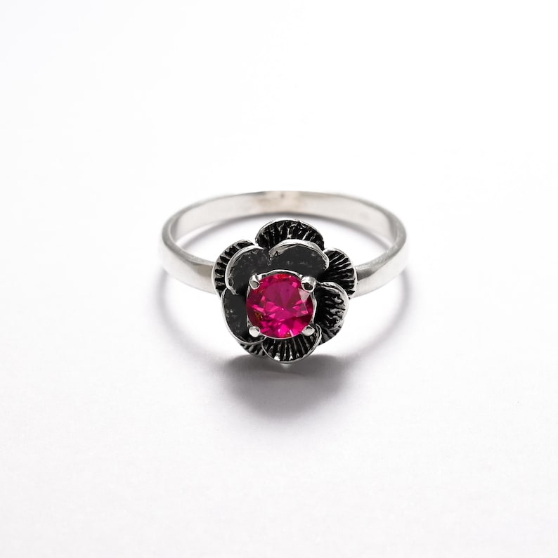 Flower Ruby Ring, Created Ruby, Red Ruby Ring, Silver Flower Ring, Red Vintage Ring, Solitaire Ring, Red Rose Ring, 925 Sterling Silver Ring