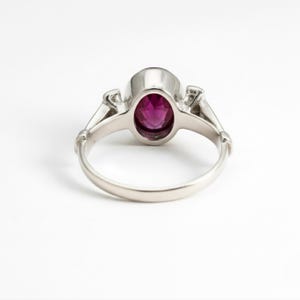 Ruby Ring, Created Ruby, Red Antique Ring, Vintage Ring, Red Oval Ring, Red Ruby Ring, Proposal Ring, Engagement Ring, Solid Silver Ring