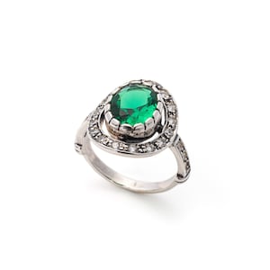 Emerald Ring, Antique Ring, Vintage Ring, Antique Emerald Ring, Antique Rings, Sterling Silver Ring, Green Vintage Ring