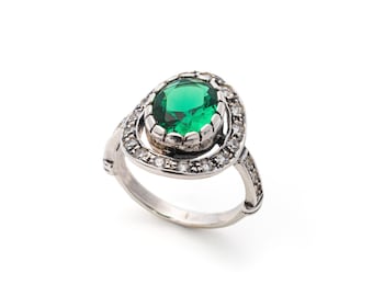 Emerald Ring, Antique Ring, Vintage Ring, Antique Emerald Ring, Antique Rings, Sterling Silver Ring, Green Vintage Ring