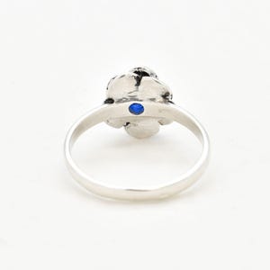 Saphir Ring, blauer Saphir Ring, erstellt Saphir, Blume Ring, Vintage Blume Ring, Vintage Ringe, blaue Blume Ring, massiv Silber Ring Bild 10