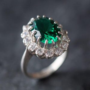 Princess Di Ring, Emerald Ring, Princess Diana Ring, Solid Silver Ring, Anniversary Ring, Emerald Promise Ring, Created Emerald, Emerald