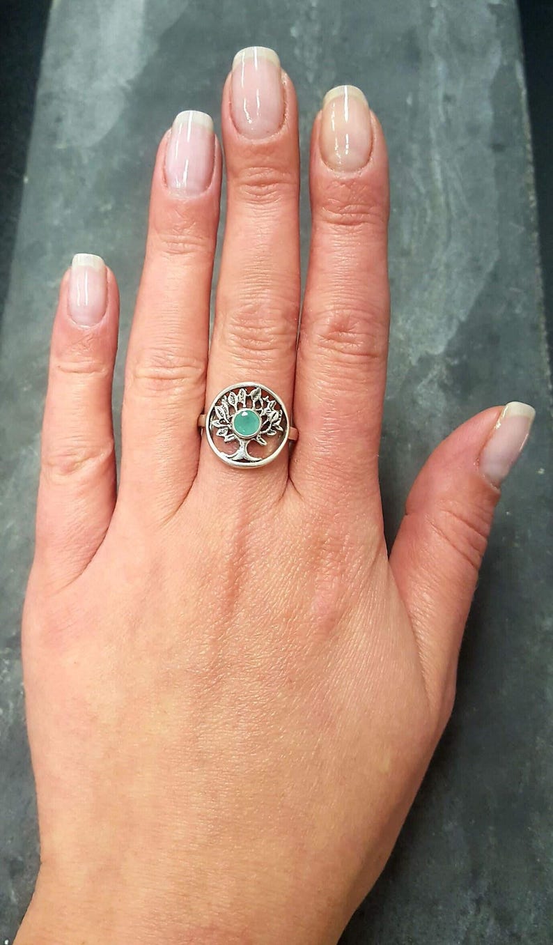 Green Emerald Ring, Natural Emerald Ring, May Birthstone, Silver Tree Ring, Vintage Tree Ring, Tree Of Life Ring, May Ring, 925 Silver Ring image 9