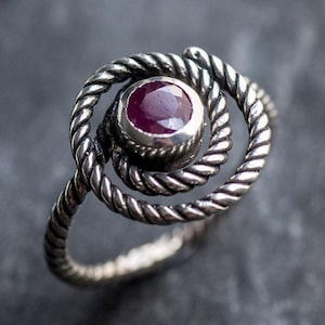 Red Ruby Ring, Natural Ruby Ring, Rope Ring, Vintage Rings, July Birthstone, Real Ruby Ring, July Birthstone Ring, Solid Silver Ring, Ruby