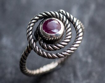 Red Ruby Ring, Natural Ruby Ring, Rope Ring, Vintage Rings, July Birthstone, Real Ruby Ring, July Birthstone Ring, Solid Silver Ring, Ruby