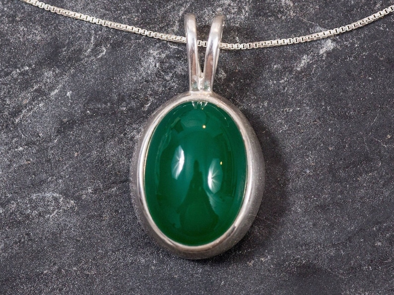 Emerald Pendant, Antique Pendant, Vintage Pendant, Green Pendant, Emerald Chain, Silver Pendant, Sterling Silver, Silver Chain, Green Chain image 3