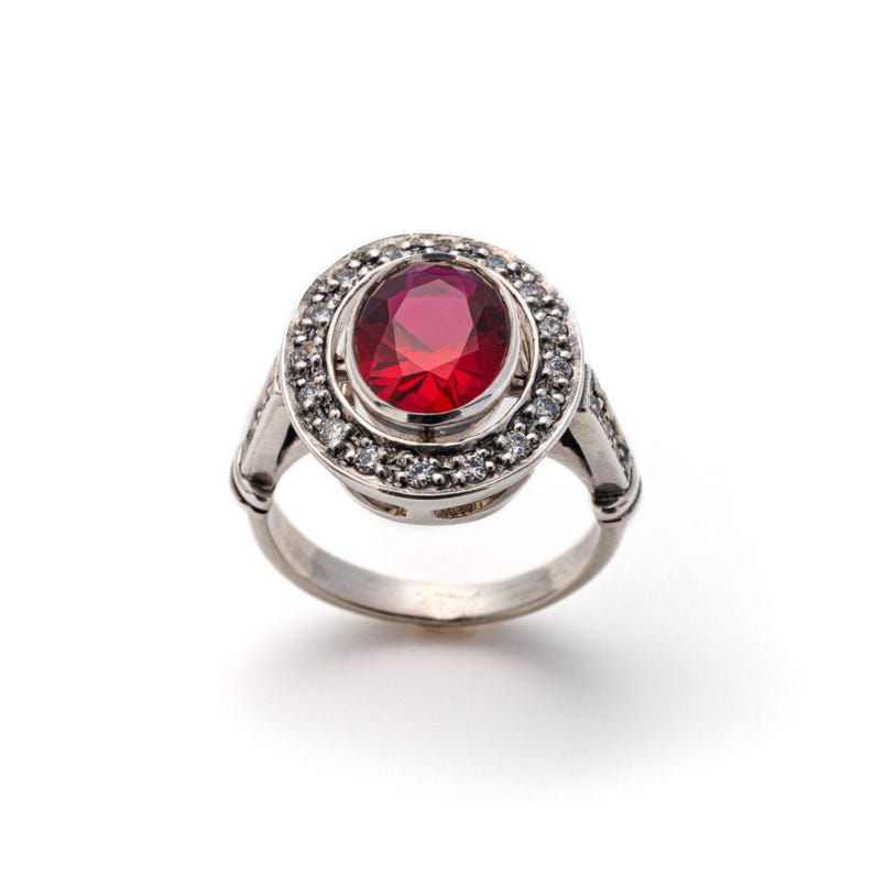 Anillo rojo vintage, anillo de rubí, rubí creado, anillo de rubí rojo, anillo rojo, anillo de rubí antiguo, anillo vintage, anillo de plata 925, anillo de diamante rojo, rubí imagen 2