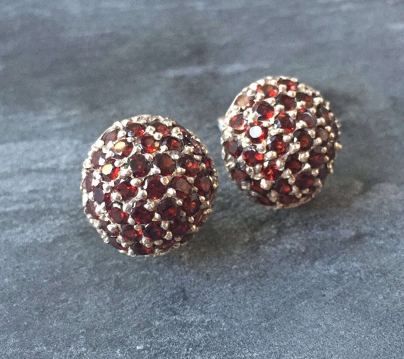 Garnet Earrings Natural Garnet January Birthstone Red Garnet Earrings Artisan Earrings January Earrings Solid Silver Pure Silver Etsy Canada