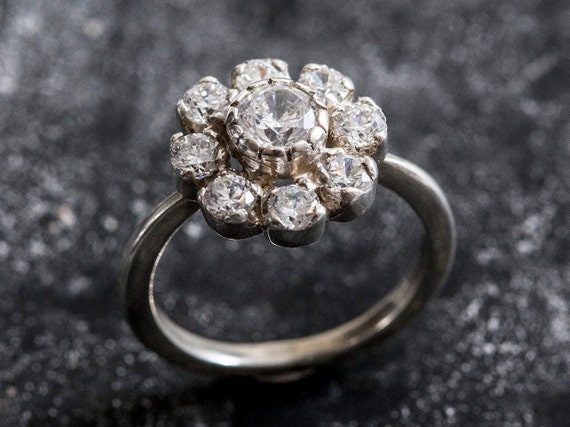 Pure Diamond - Bespoke Engagement Rings & Wholesale Diamonds