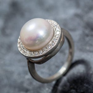 White Pearl Ring, Natural Pearl Ring, Pearl Ring, Large Pearl Ring, Vintage Pearl Ring, June Birthstone, June Ring, Solid Silver Ring, Pearl image 9