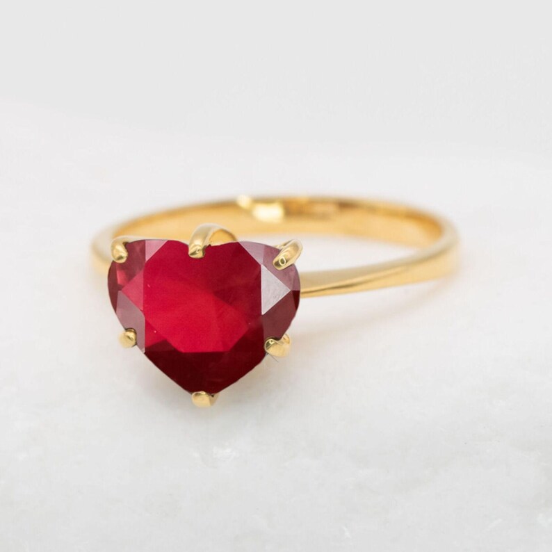Anillo de corazón de rubí, anillo de rubí creado, regalo de San Valentín, anillo de rubí dorado, anillo de corazón rojo, anillo de amor, anillo de piedra natal de julio, piedra Adina imagen 3