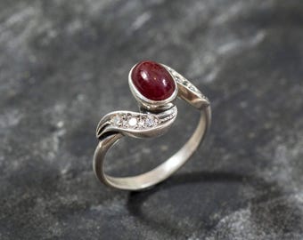 Anello con rubino, rubino naturale, anello con rubino vintage, pietra portafortuna di luglio, anelli vintage, anello rosso, anello con rubino rosso, anello di luglio, anello in argento massiccio, rubino