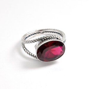 Grande bague rubis, rubis artificiel, bague corde, bague de créateur rouge, bague rubis tendance, bague yeux rouges, bague rubis vintage, bague en argent sterling image 10