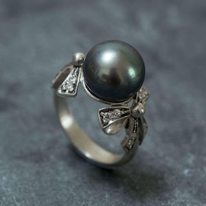 Black Pearl Ring, Natural Black Pearl, June Birthstone, Silver Ribbon Ring, Pearl Silver Ring, Statement Pearl Ring, For Her Adina Stone
