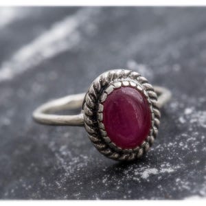Natural Ruby Ring, Ruby Ring, 3 Carat Ruby, July Birthstone, Vintage Silver Ring, July Ring, Vintage Rings, Real Ruby, Red Ruby, Ruby image 9