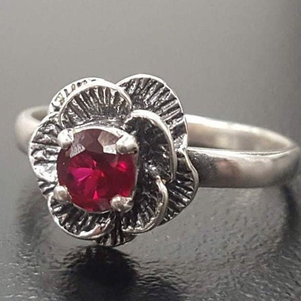 Flower Ruby Ring, Created Ruby, Red Ruby Ring, Silver Flower Ring, Red Vintage Ring, Solitaire Ring, Red Rose Ring, 925 Sterling Silver Ring