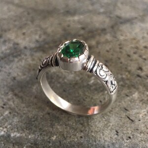 Tribal Emerald Ring, Created Emerald, Antique Ring, Vintage Ring, Bohemian Ring, Thick Band Ring, Sterling Silver Ring, Green Solitaire Ring image 3
