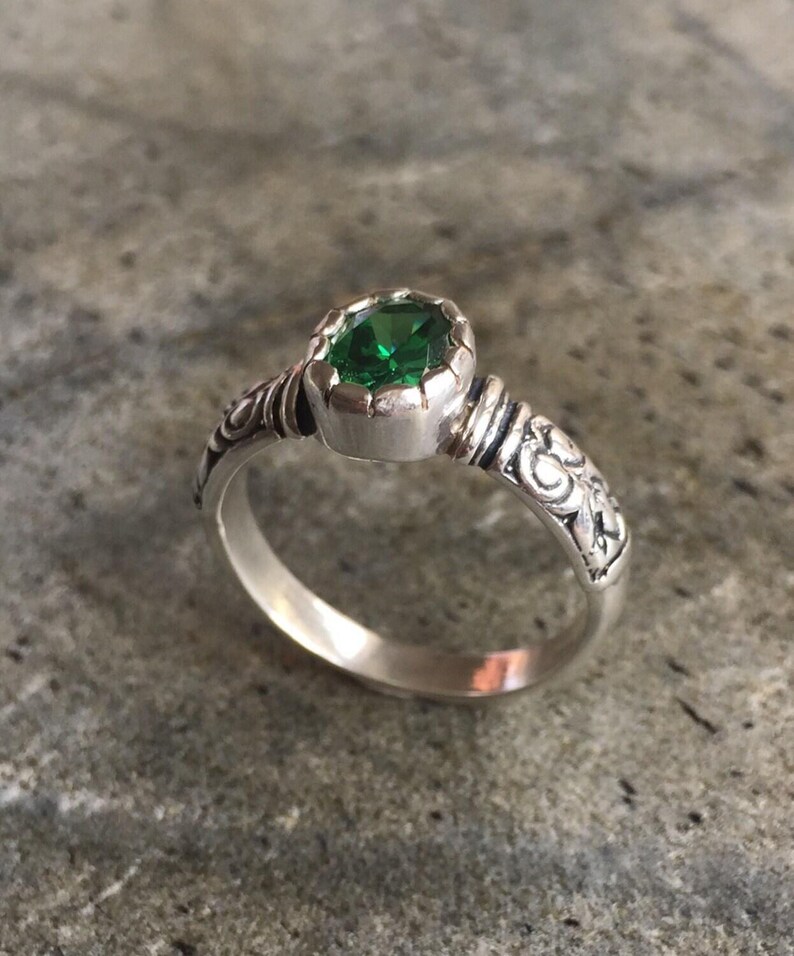 Tribal Emerald Ring, Created Emerald, Antique Ring, Vintage Ring, Bohemian Ring, Thick Band Ring, Sterling Silver Ring, Green Solitaire Ring image 3