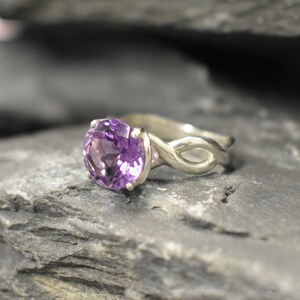 Dark Amethys Ring February Birthstone Purple Diamond Ring Solid Silver Ring Vintage Ring Promise Ring Natural Amethyst Dainty Ring