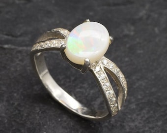 Anello con opale, anello con opale naturale, anello di fidanzamento con opale, opale australiano, opale naturale, opale vintage, anelli vintage, opale antico, argento massiccio