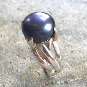 Black Pearl Ring, Genuine Black Pearl, June Birthstone, Statement Pearl Ring, Vintage Silver Ring, Pearl Silver Ring, For Her, Adina Stone