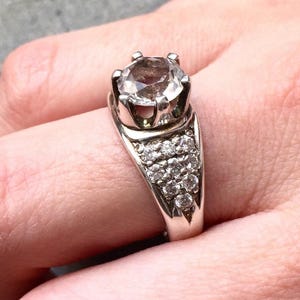 Bague en diamant, diamant de synthèse, bague de fiançailles, bague de style édouardien, bague ancienne, bague imposante, anneau large et scintillant, bague en argent sterling image 2