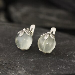 Prehnite Earrings, Natural Prehnite, May Birthstone, Green Leaf Earrings, Flower Earrings, Art Nouveau Earrings, Silver Earrings, May Studs image 3