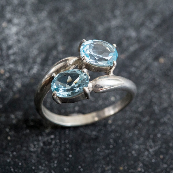Natural Topaz Ring, Two Stone Ring, Vintage Rings, Natural Blue Topaz, 4 Carat Ring, Diamond Cut Ring, Blue Diamond Ring, Solid Silver Ring