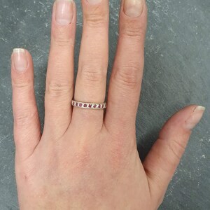 Naturlig rubinring, Rubinring, Röd rubinring, Evighetsring, Juliring, Rubinevighetsring, Röd rubinring, Röd vintagering, Silverring bild 10