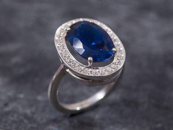 5 spectacular sapphire rings from Chanel, Bulgari, Van Cleef & Arpels,  Piaget and Chaumet – the blue gemstones anchor high jewellery pieces  sparkling in diamonds and gold | South China Morning Post