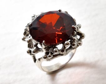 Ruby Statement Ring, Created Ruby, Red Vintage Ring, Large Red Ring, Ruby Cocktail Ring, Ancient Red Ring, July Birthstone, Adina Stone