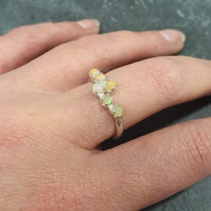 Anillo de ópalo de fuego, ópalo natural, banda de ópalo, ópalo etíope, ópalo auténtico, banda de ópalo vintage, piedra de nacimiento de octubre, anillo de plata maciza, ópalo de fuego imagen 7