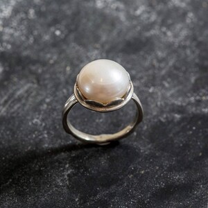Vintage Pearl Ring, Real Pearl Ring, White Pearl Ring, June Birthstone Ring, Pearl Statement Ring, Pearl Solitaire Ring, Adina Stone image 3
