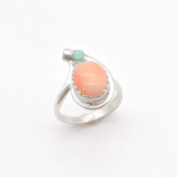 Pink Coral, Coral Ring, Natural Coral, Emerald Ring, Natural Emerald, Natural Stone, Vintage Coral Ring, Solid Silver Ring, Vintage Rings