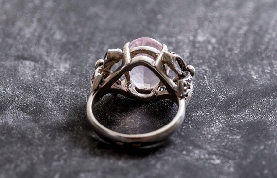 ローズクォーツリング、1月の誕生石、リボンリング、ピンク