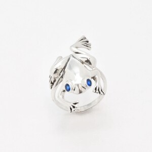 Silver Frog Ring, Created Sapphire Ring, Frog Statement Ring, Blue Gem Ring, Sapphire Frog Ring, Reptile Ring, Silver Frog Ring, Adina Stone