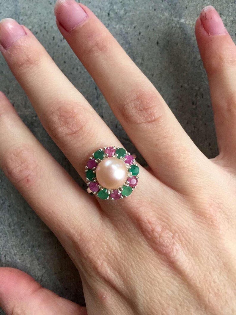 Vintage Pearl Ring, Pearl Ring, Emerald Ring, Vintage Rings, Birthstone Ring, Ruby Ring, Vintage Emerald Ring, Cream Pearl, Vintage Ruby image 3