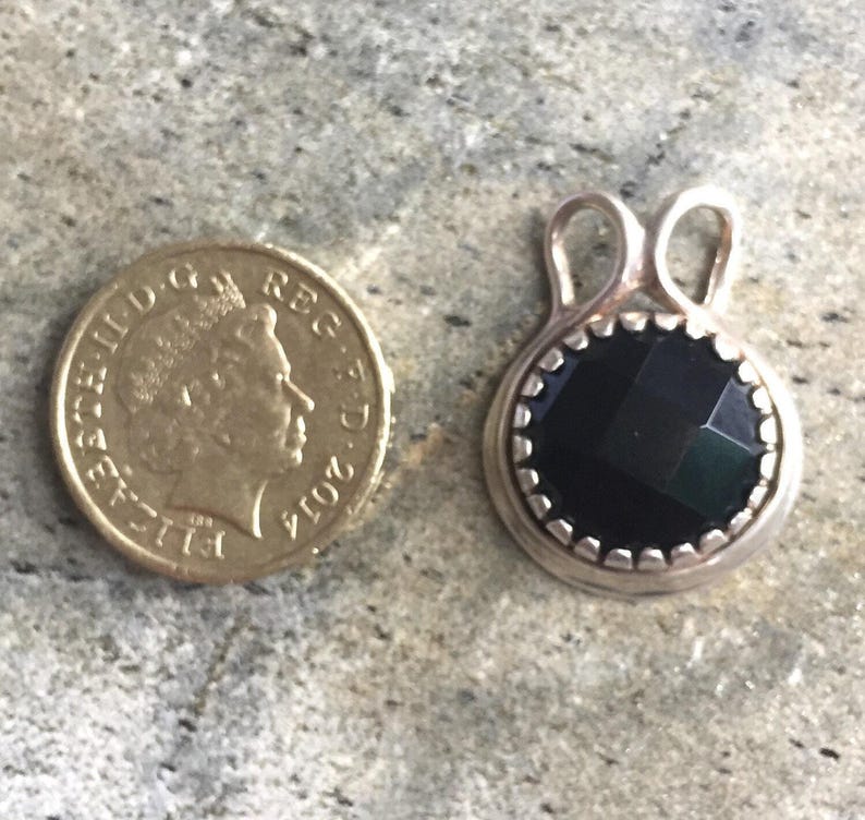 Onyx Pendant, Black Onyx Pendant, Goth Pendant, Natural Onyx, Round Pendant, Black Gemstone, Stone Pendant , Solid Silver, Silver Pendant