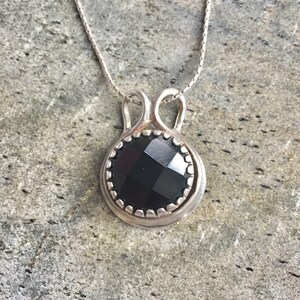 Onyx Pendant, Black Onyx Pendant, Goth Pendant, Natural Onyx, Round Pendant, Black Gemstone, Stone Pendant , Solid Silver, Silver Pendant