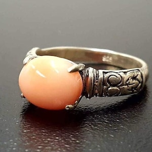 Coral Ring, Natural Coral, Bohemian Ring, Vintage Rings, March Birthstone, Pink Coral, Vintage Coral Ring, Pink Ring, 925 Silver Ring, Coral