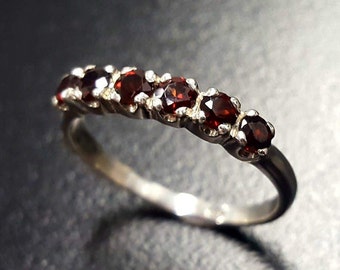 Garnet Band, Natural Garnet, January Birthstone, Half Eternity Band, Red Vintage Ring, Red Diamond Ring, Eternity Band, Solid Silver Ring