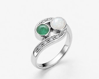 Unique Vintage Ring, Emerald Ring, Opal Ring, Vintage Ring, Bypass Ring, 2 Stones Ring, May Birthstone, October Birthstone, 925 Silver Ring